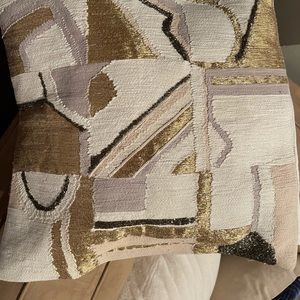 eautiful, in excellent condition, pillow cover from West Elm. Cover only.